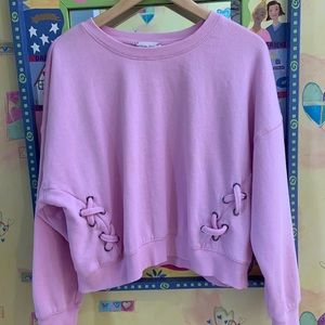 Super Cute Sweatshirt With Fun Details